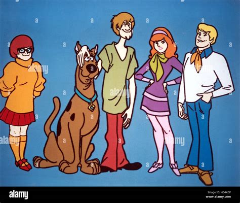 SCOOBY DOO, WHERE ARE YOU?, Velma, Scooby Doo, Shaggy, Daphne, Fred, 1969-72 Stock Photo - Alamy