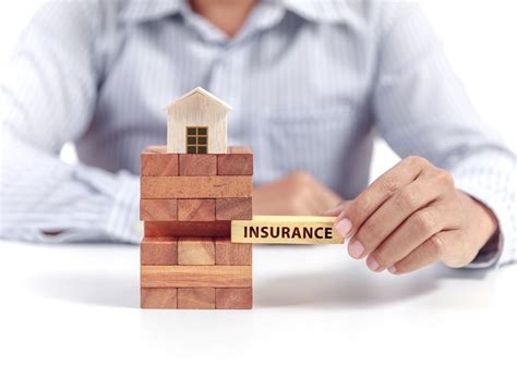 6 Ways To Lower Your Homeowners Insurance Costs 01 Insurance