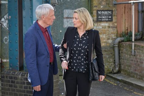 EastEnders: Gavin Sullivan to MURDER Kathy Beale?! - Closer