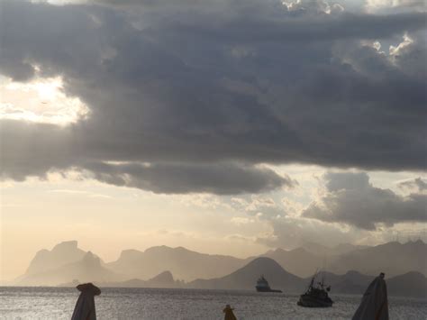 Praia De Itaipu Niteroi Rj Clouds Celestial Sunset Body Outdoor