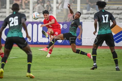 Pertandingan Uji Coba Timnas Indonesia Lawan Tanzania Antara Foto