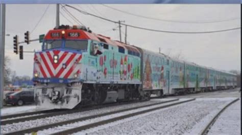 Metra brings seasonal fun to rail lines this December | FOX 32 Chicago