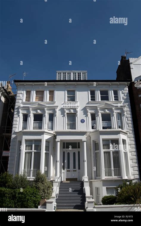 Blue Plaque Houses Hi Res Stock Photography And Images Alamy