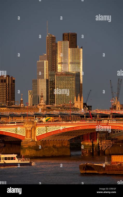 london city skyline Stock Photo - Alamy