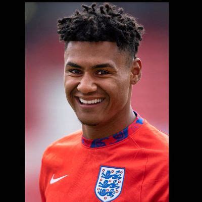 Ollie Watkins Bio Age Net Worth Salary Market Value Stats