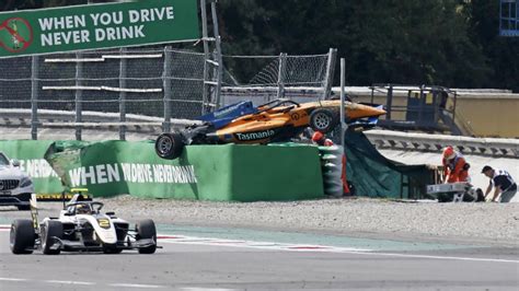 Groźny wypadek na torze Monza Kierowca Formuły 3 wyleciał poza bandę