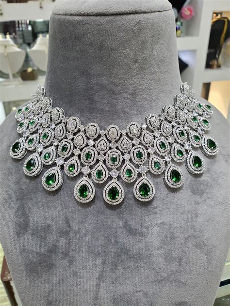 Emerald green necklace – Artofit