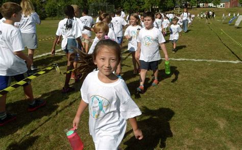 In Photos Rowayton Elementary School Hosts ‘walkathon