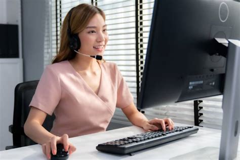 Reasons To Consider Philippines Customer Service Outsourcing