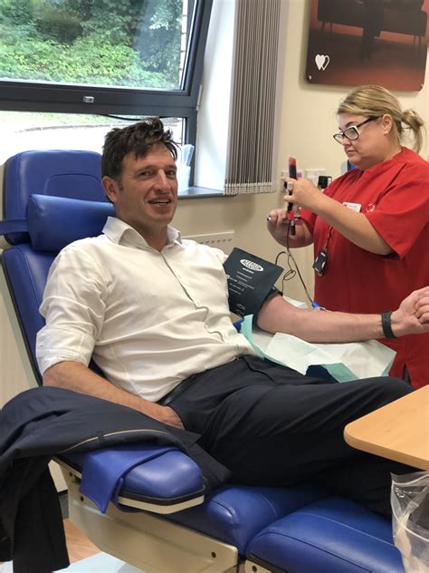 FAW CEO Noel Mooney joins our community of lifesavers - Welsh Blood Service