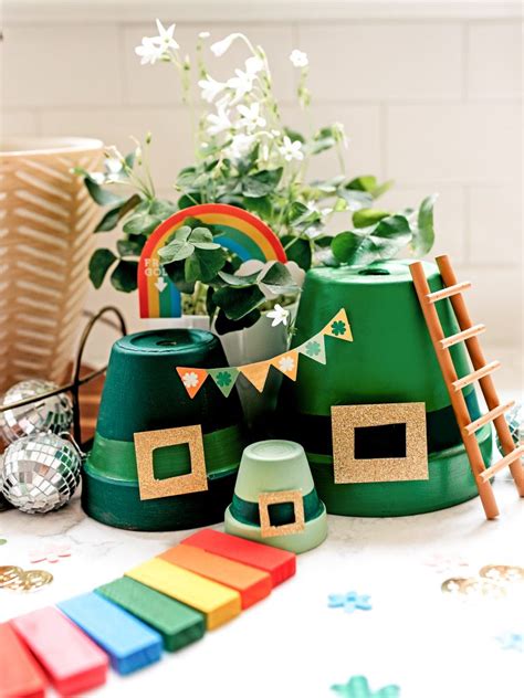 Make A Leprechaun Trap With Your Kids This St Patricks Day