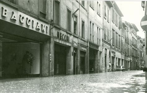 Empoli Ricorda L Alluvione Del Le Foto Dell Archivio Storico