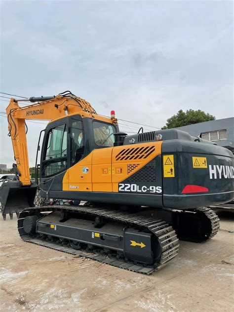 High Quality Hyundai Lc S Crawler Excavator Cheap Price Used