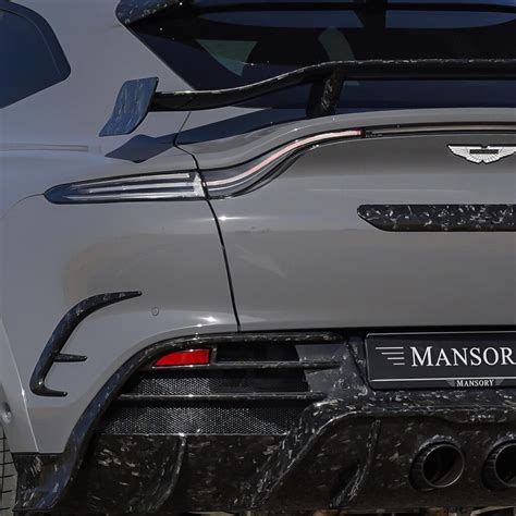 Aston Martin DBX Mansory Svela La Sua Versione Modificata Da 800 CV FOTO