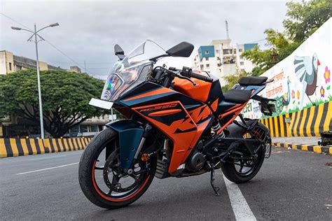 Ktm Rc 390 Bs6 Price Mileage Specs Images Of Rc 390