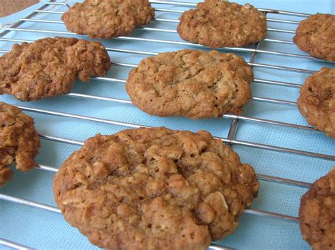 Vanishing Oatmeal Raisin Cookies Recipe Food