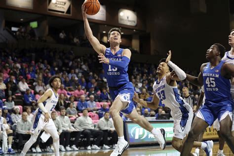 No 24 Cougar Mens Hoops Hits New Low With Loss To Creighton News