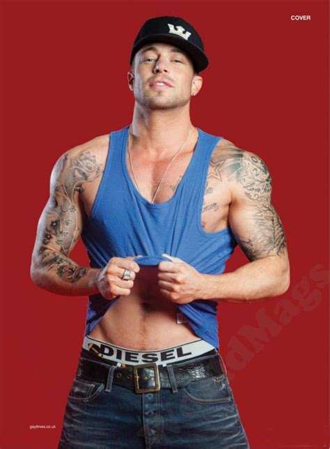 SHIRTLESS HUNKS Shirtless Hot Hunks