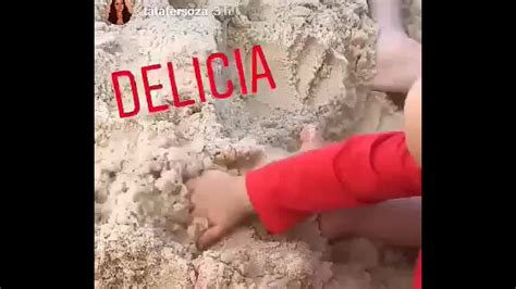 Vídeo Thais Fersoza e Michel Teló curtem praia os filhos em folga