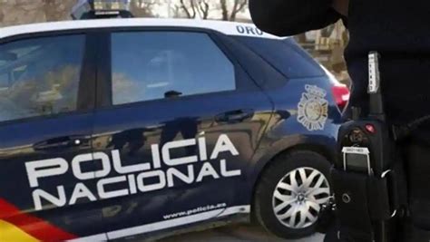 Detienen A Un Hombre De A Os Tras Intentar Robar Con Un C Ter En Una