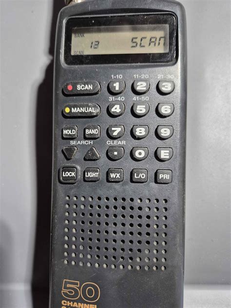 2 Handheld Programable Scanners (police, fire,rescue ) - Measuring