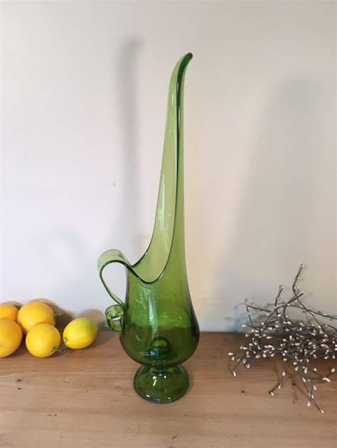 Vintage Fayette Viking Glass Stretch Art Pitcher By TheTravelingTwins