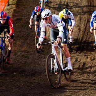 Missione Compiuta Per Mathieu Van Der Poel Sar In Prima Fila Al