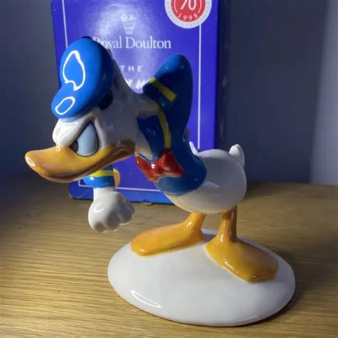 Royal Doulton Donald Duck Figurine Mm Th Mickey Mouse Collection