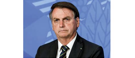 Bolsonaro aprova 51 mil vagas em concursos públicos no Orçamento de