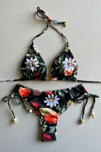 Wholesale Sexy Slight Stretch Fruit Floral Batch Printing Padded Lace Up Bikini Sets BA009830