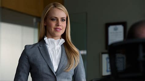 ‘Suits’: Amanda Schull Promoted To Series Regular For Season 8 – Deadline