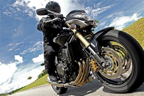 Honda Apresenta CB F Hornet Naked Ganha Novo Visual BlogAuto