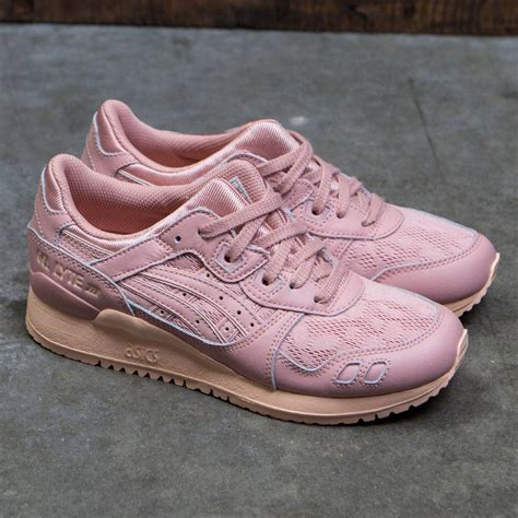 Asics Tiger Women Gel-Lyte III pink peach beige