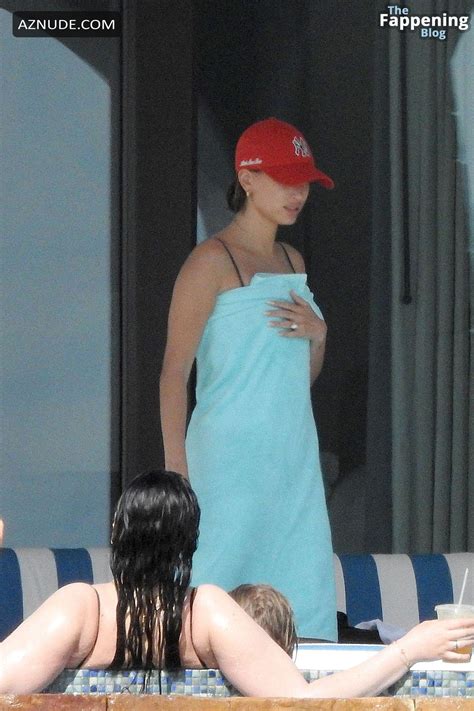 Hailey Baldwin Sexy Spotted Wearing A Hot Black Bikini While Enjoying A Girls Vacation In Mexico