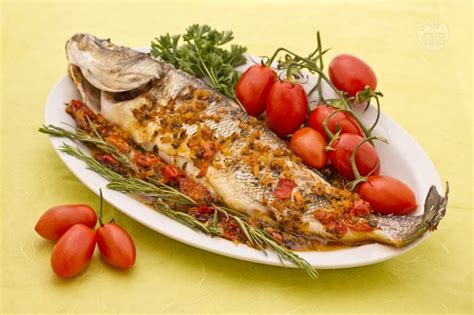 Ricetta Branzino Al Forno La Ricetta Di GialloZafferano