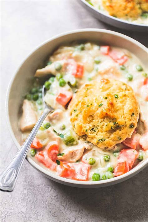 Skillet Chicken Pot Pie Creme De La Crumb