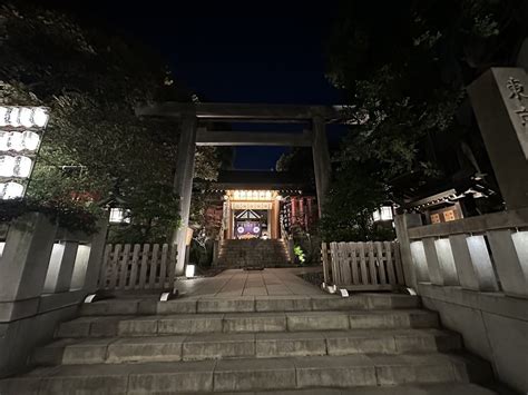 東京大神宮東京都飯田橋駅の投稿9回目。夜の東京大神宮⛩へ ホトカミ