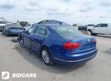 2016 Volkswagen Passat 1 8T Se 1VWBT7A38GC013988 Bid History BidCars