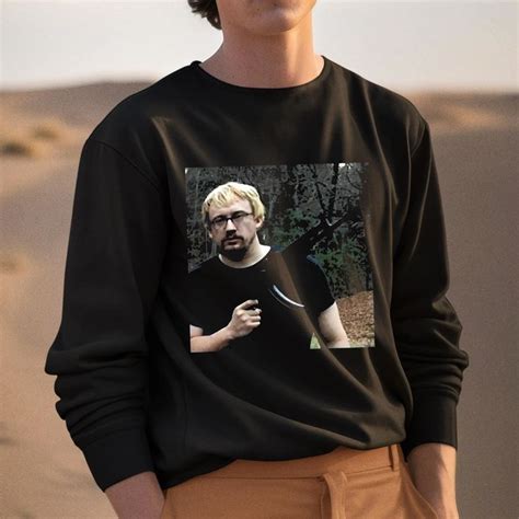 Doja Cat Wearing Sam Hyde Shirt How To Wear Shirts Clothes