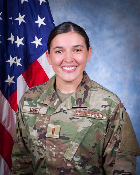 Troops are speaking out about the delays in air national guard pay 1