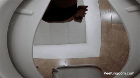 Blonde Bimbo Goes Pee In Gas Station Bathroom P Wmv Amateur Boxxx Clips Sale