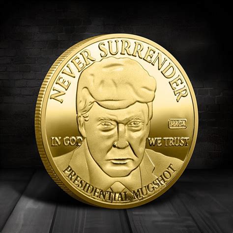 President Donald Trump Mug Shot Never Surrender Commemorative Coin Gold