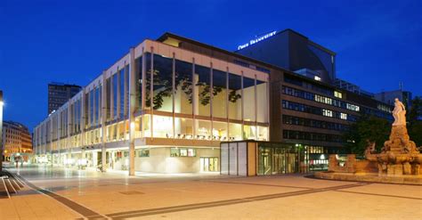 Oper Frankfurt Spielplan Kritiken News Concerti De