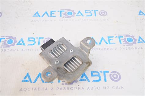 Блок управления топливного насоса Honda Accord 13-17 37720-5G0-A01 ...