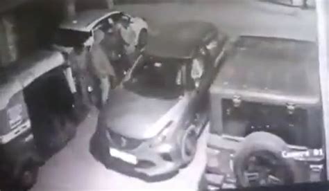 Delhi Crime New Cctv Video Shows Accused Abandon Car That Dragged