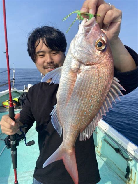 鯛ラバで出船！ 釣果情報 シードリーム／三重県神前浦（かみさきうら）の釣り船。ティップランもできる