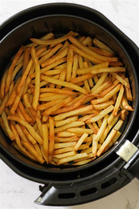 Crispy Air Fryer Frozen French Fries In 15 Minutes