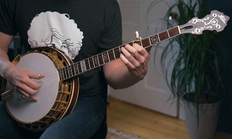 Absolute Beginner Banjo Lessons – Eli Gilbert Banjo