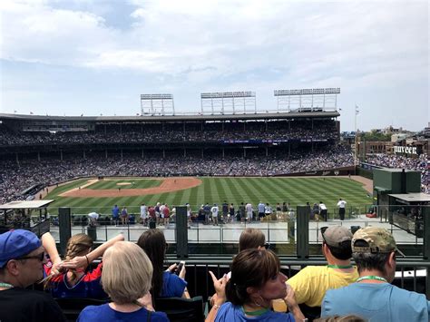 Wrigley Field Seating Guide Best Seats Shade Obstructed Views