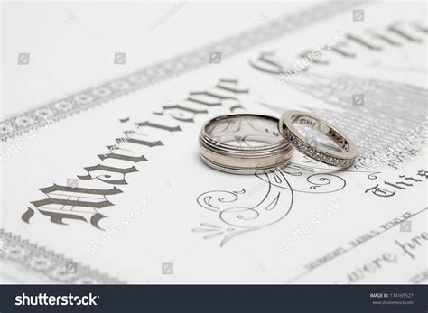 5,131 Marriage Certificate Stock Photos, Images & Photography ...